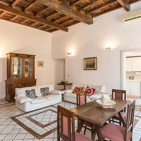 Monti Flat In Roma